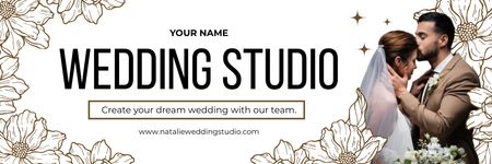 Serviços de estúdio de casamento com equipe profissional Email header Modelo de Design