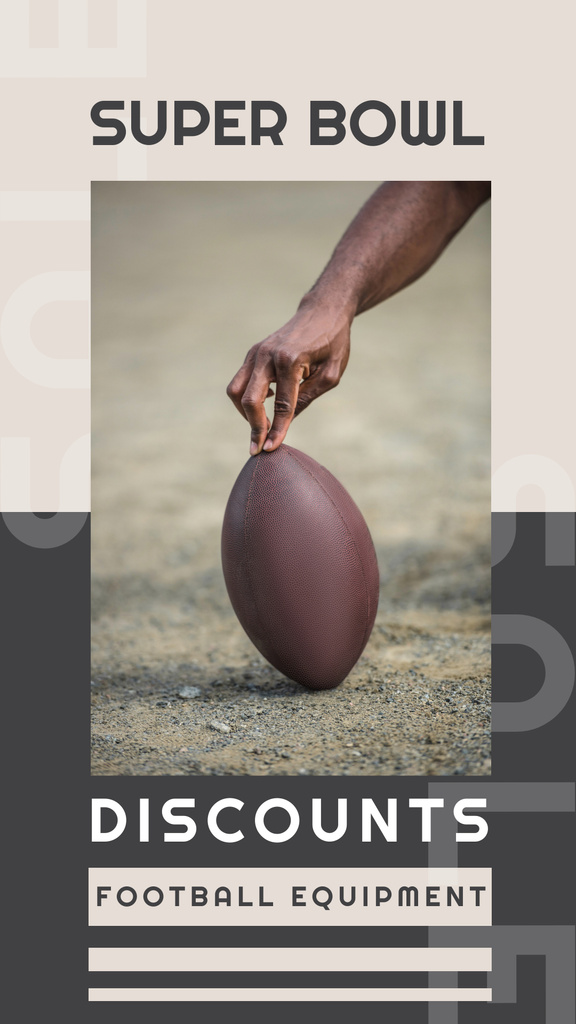 Super Bowl Match Announcement Man with Rugby Ball Instagram Story Modelo de Design