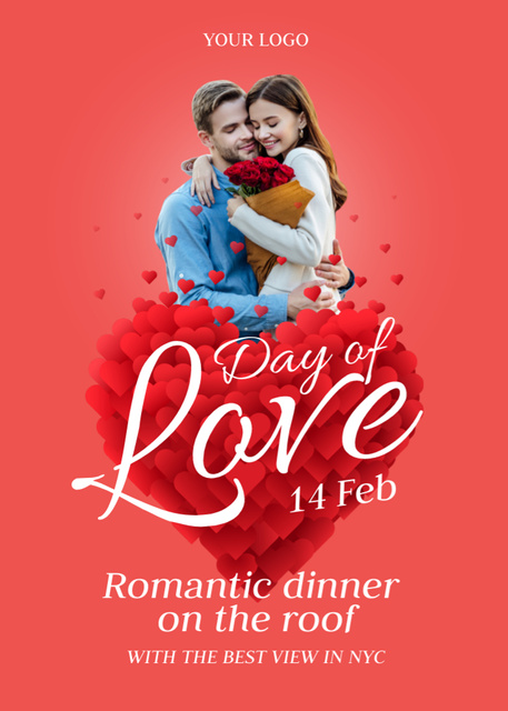 Valentine's Day Sale Announcement with Happy Couple Flayer Modelo de Design