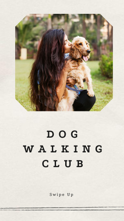 a lány fogja a cuki kutyáját Instagram Story tervezősablon