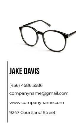 Platilla de diseño Employee Contact Details Business Card US Vertical