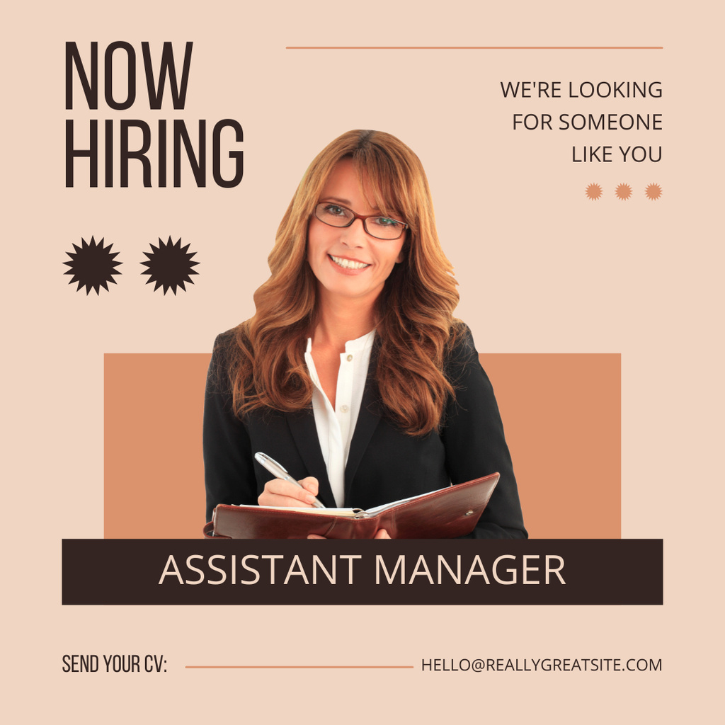 Plantilla de diseño de Assistant Manager is Wanted Instagram 