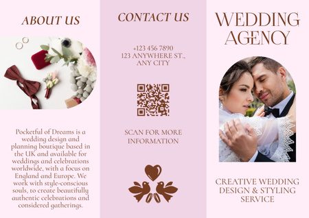 Ontwerpsjabloon van Brochure van Wedding Agency Service met gelukkige bruidegom en bruid