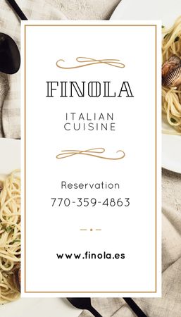 Plantilla de diseño de Oferta Restaurante Italiano con Plato de Pasta con Mariscos Business Card US Vertical 