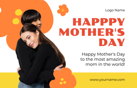 Mother's Day Greeting with Hugging Mom with Daughter Thank You Card 5.5x8.5inデザインテンプレート