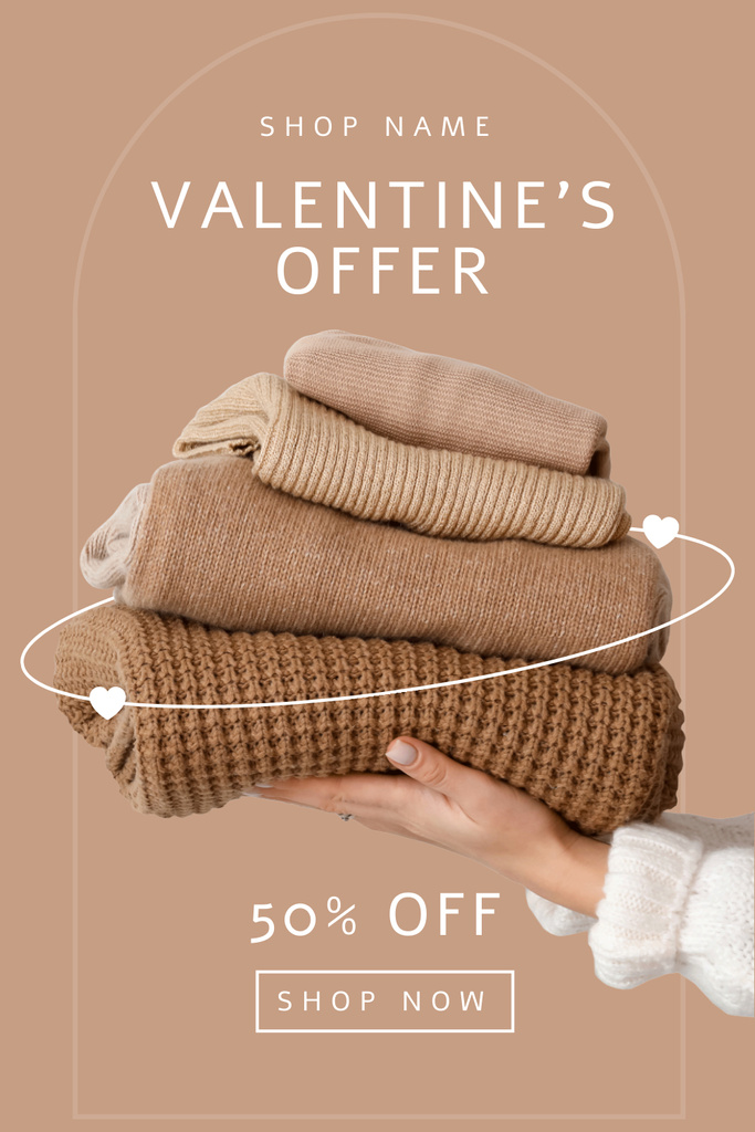 Offer Discounts on Sweaters for Valentine's Day Pinterest Modelo de Design