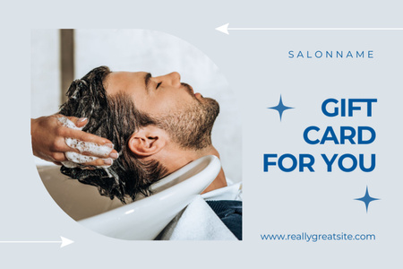 Ontwerpsjabloon van Gift Certificate van Man washing Hair in Beauty Salon