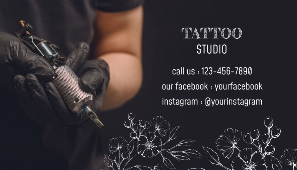 Plantilla de diseño de Tattoo Artist Design Ad With Florals Sketches Business Card US 