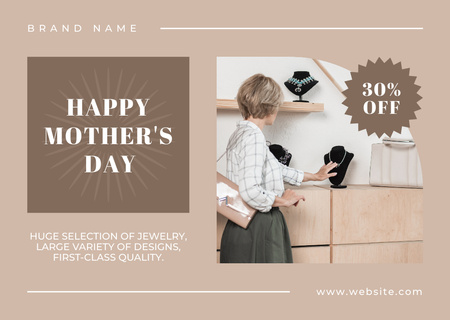 Platilla de diseño Woman choosing Jewelry on Mother's Day Card