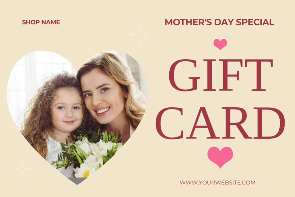 Szablon projektu Mother's Day Gift Offer with Smiling Mom and Daughter Gift Certificate