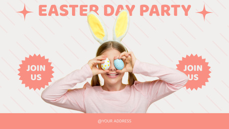 Velikonoční párty reklama s roztomilou holčičkou držící obarvená vajíčka FB event cover Šablona návrhu