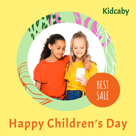 Children Clothing Ad with Cute Girls Animated Post Design Template