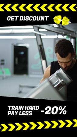 Platilla de diseño Well-Equipped Gym For Workouts With Discount Offer TikTok Video