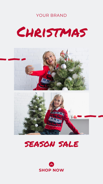 Cheerful Woman Taking Selfie with Christmas tree Instagram Story Modelo de Design