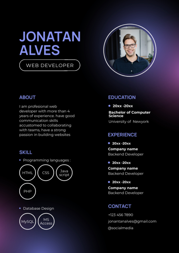 Skills and Experience of Web Developer on Gradient Resumeデザインテンプレート