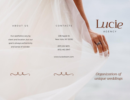 Designvorlage Anzeige einer Agentur für Hochzeitskleider mit zarter Braut für Brochure 8.5x11in