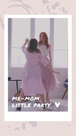äiti ja tytär hauskaa söpö mekot TikTok Video Design Template
