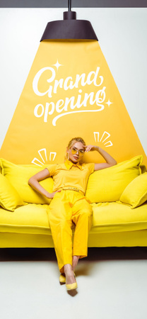 黄色で輝くグランドオープンのお祝い Snapchat Moment Filterデザインテンプレート