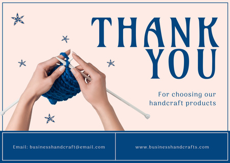 Platilla de diseño Offer of Handmade Knitted Goods Card