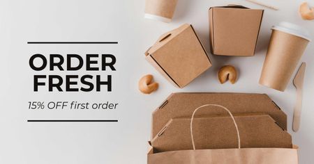 Platilla de diseño Delivery Services offer with Noodles in box Facebook AD