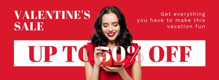 Template di design Vendita di San Valentino con donna attraente in rosso Facebook cover