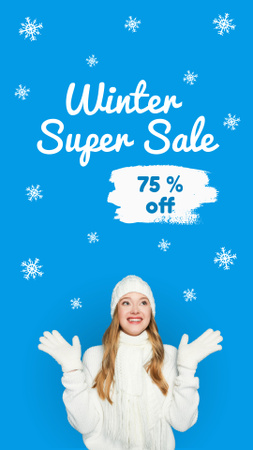 Template di design Winter Sale Announcement with Smiling Woman Instagram Story